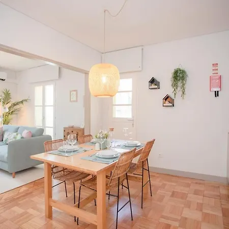 Liiiving In - Alma De Santa Catarina Apartment